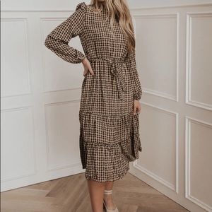 NWOT Brown geometric midi dress